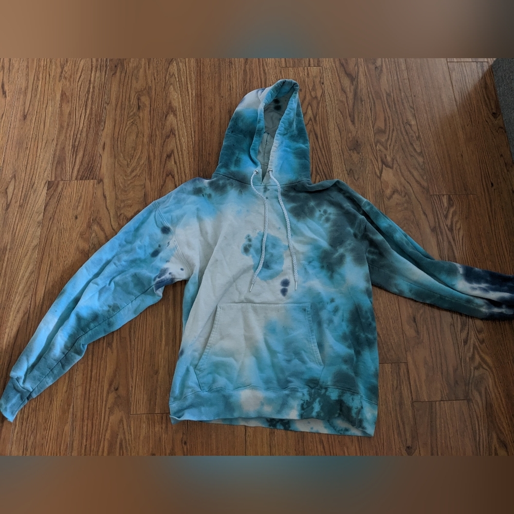 Blue tie dye hoodie